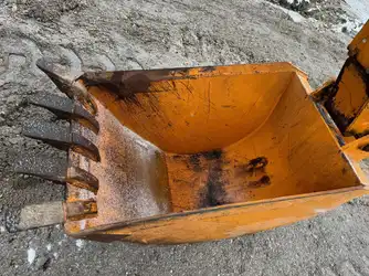 Generation-Case 780 Backhoe loaders-attachments
