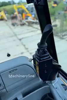 Generation-Terex 880 Backhoe loaders-interior