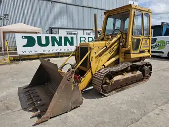 Generation-Cat 931 Crawler loaders-exterior