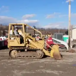 Generation-Cat 935 Crawler loaders-video