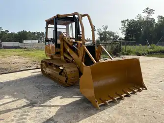 Generation-Cat 939 Crawler loaders-exterior