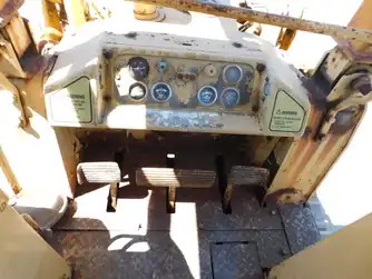 Generation-Cat 941 Crawler loaders-interior