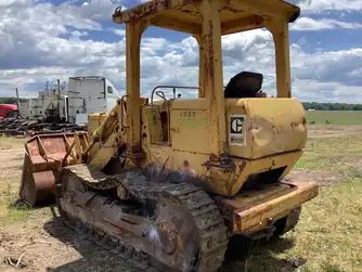 Generation-Cat 951 Crawler loaders-exterior