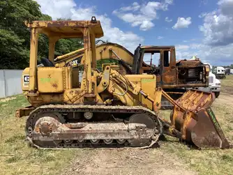Generation-Cat 951 Crawler loaders-exterior