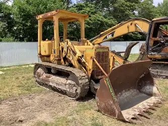 Generation-Cat 951 Crawler loaders-exterior