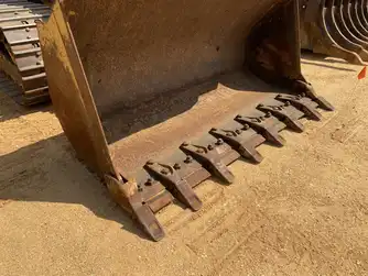 Generation-Cat 955 Crawler loaders-attachments