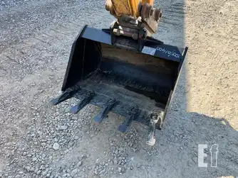 Generation-JCB 2CX Backhoe loaders-attachments