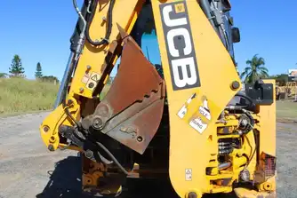 Generation-JCB 3CX Backhoe loaders-attachments
