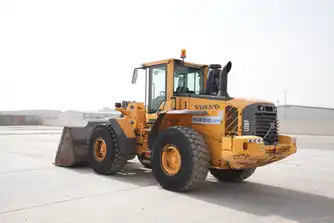 Generation-Volvo L120F wheel loader-exterior