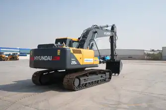 Generation-Hyundai  R215 Medium excavators-exterior