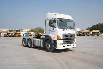 Generation-Hino  700 Trailer trucks-exterior