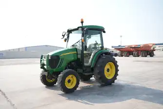 Generation-John deere 4720 Tractors-exterior