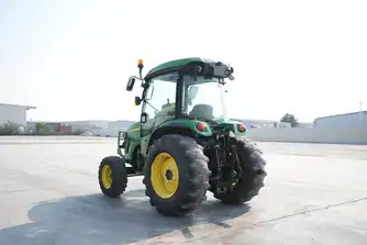 Generation-John deere 4720 Tractors-exterior