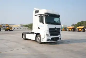 Generation-Mercedes-Benz Actros  Trailer trucks-exterior
