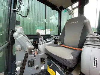 Generation-Hitachi ZX33 Mini excavators-interior