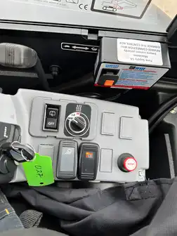 Generation-Kubota U27 Mini excavators-interior