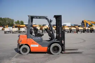 Generation-Toyota  8FDU Forklifts-exterior