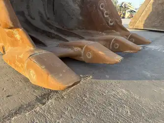 Generation-Cat 345 Large excavators-attachments