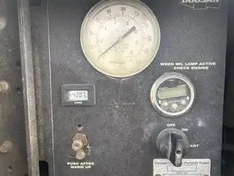 Generation-IR Doosan C185 T4F Air compressors-interior