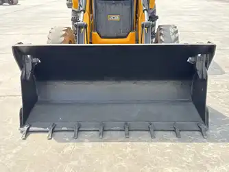 Generation-JCB 3DX Backhoe loaders-attachments