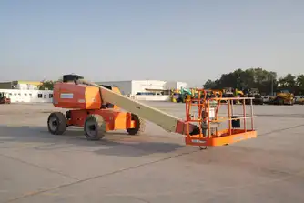 Generation-JLG 600 Boom lifts-exterior