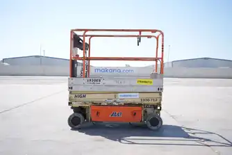 Generation-JLG 1930 Scissor lifts-exterior