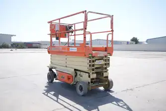 Generation-JLG 2646 Scissor lifts-exterior