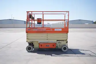 Generation-JLG 2646 Scissor lifts-exterior