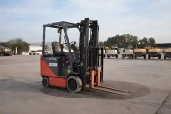Generation-Toyota 8FBCU Forklifts-exterior
