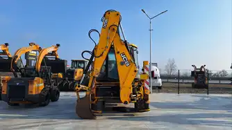 Generation-JCB 5CX Backhoe loaders-exterior