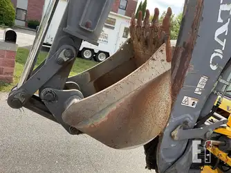 Generation-Volvo BL60 Backhoe loaders-attachments