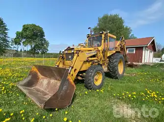 Generation-Volvo BM 616B Backhoe loaders-exterior