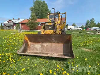 Generation-Volvo BM 616B Backhoe loaders-attachments