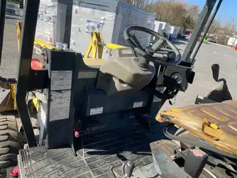 Generation-Yanmar CBL40 Backhoe loaders-interior