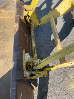 Generation-Yanmar CBL40 Backhoe loaders-attachments