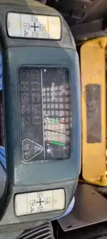 Generation-Komatsu CK35 Compact track loaders-interior
