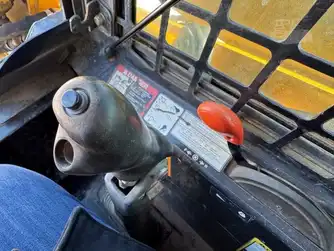 Generation-John deere CT332 Compact track loaders-interior
