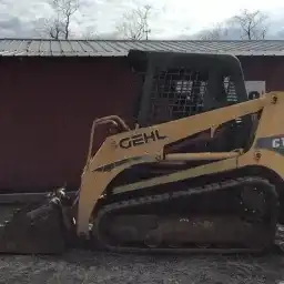 Generation-Gehl CTL60 Compact track loaders-video