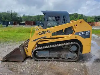 Generation-Gehl CTL70 Compact track loaders-exterior