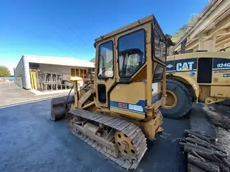 Generation-Komatsu D21Q Crawler loaders-exterior