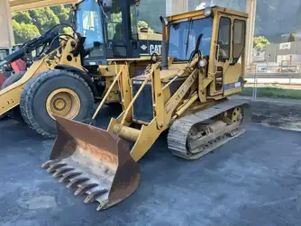 Generation-Komatsu D21Q Crawler loaders-exterior