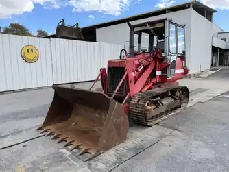Generation-Komatsu D31P Crawler loaders-exterior