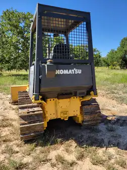 Generation-Komatsu D32 Crawler dozers-exterior