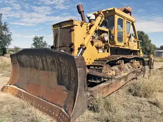 Generation-Komatsu D355 Crawler dozers-exterior