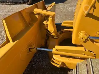 Generation-Komatsu D37 Crawler dozers-attachments