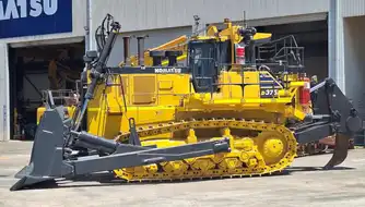 Generation-Komatsu D375 Crawler dozers-exterior