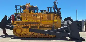 Generation-Komatsu D375 Crawler dozers-exterior
