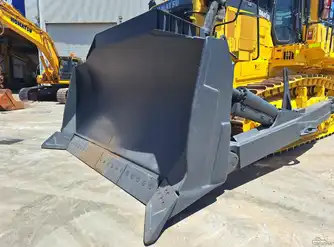 Generation-Komatsu D375 Crawler dozers-attachments