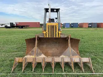 Generation-Komatsu D38 Crawler dozers-attachments