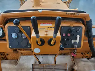 Generation-Komatsu D40 Crawler dozers-interior